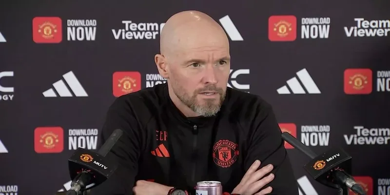 Manchester United và động thái đầy tham vọng